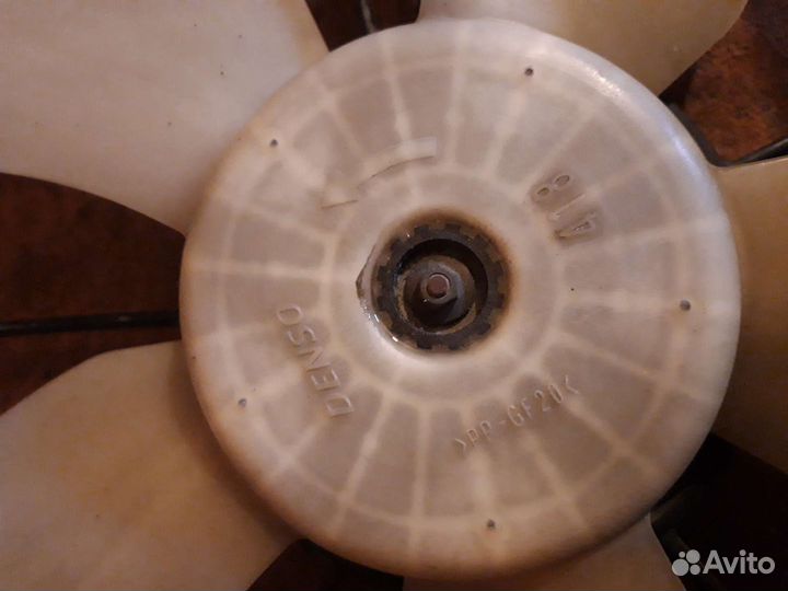 Вентилятор охлаждения радиатора