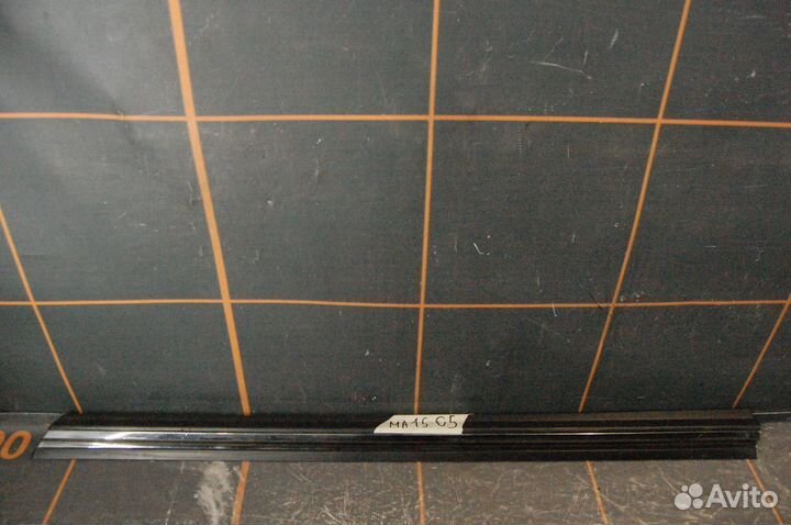 Накладка двери передней правой - Infiniti FX S51