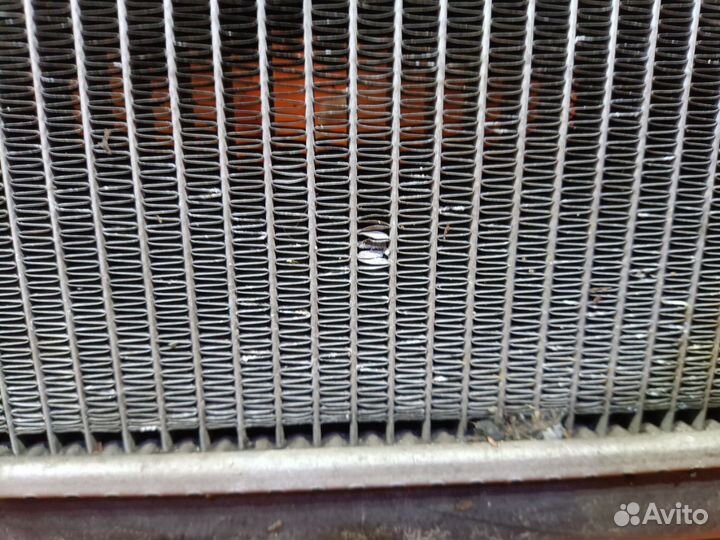 Радиатор двс Toyota Vitz SCP13