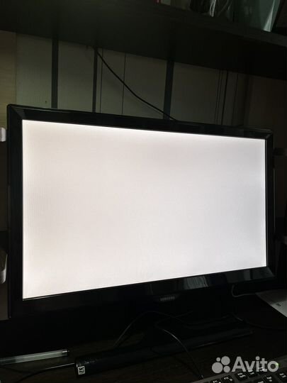 Монитор samsung 21,5