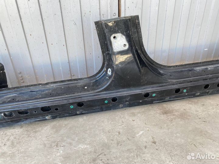 Б/У порог кузова левый Bmw 7-Series Long 745Li E66