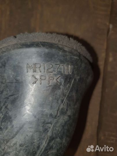 Воздухозаборник Mitsubishi Delica