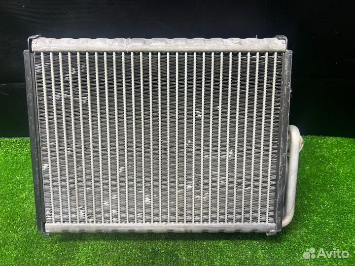 Радиатор печки Mercedes S W221