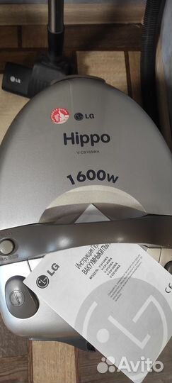 Моющий пылесос LG Hippo 1600w