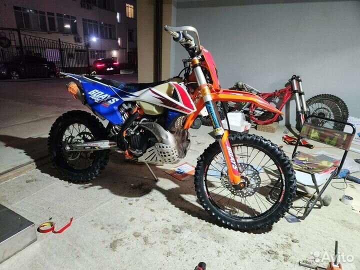 Ktm exc 300 tpi six days 2018