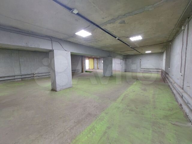 Склад, 629 м²