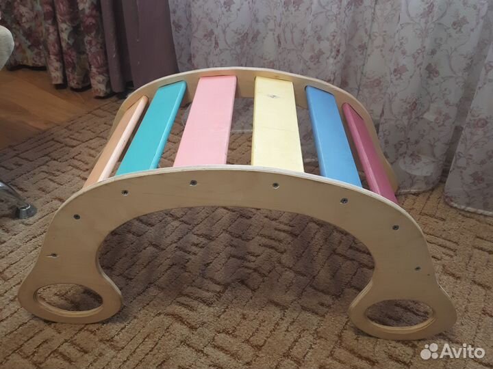 Детская радуга- качалка