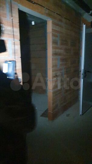 Машиноместо, 10 м²