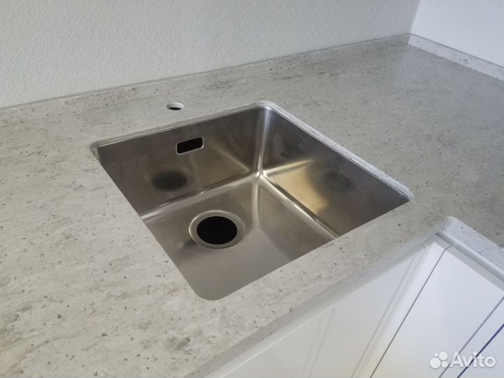 Столешница из акрилового камня Akrilika M 350х60