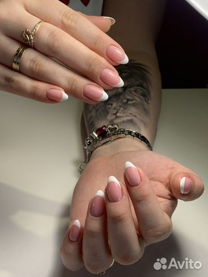 Маникюр и педикюр