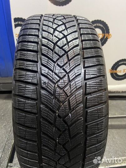 Goodyear UltraGrip Performance Gen-1 215/45 R17 91V