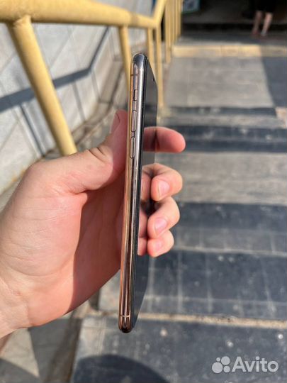 iPhone 11 Pro Max, 256 ГБ