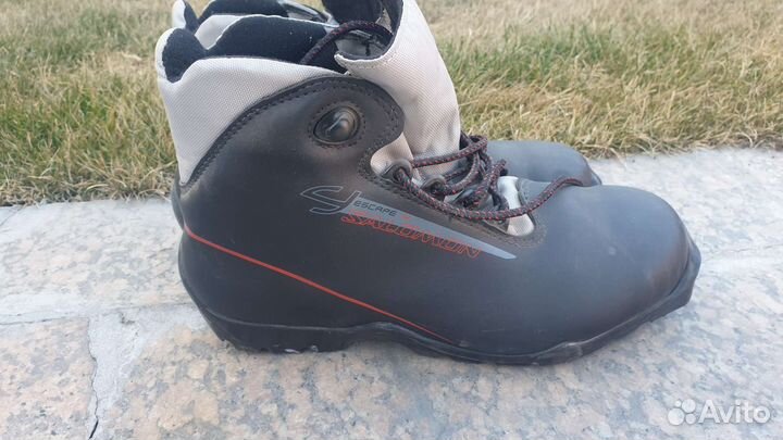 Лыжные ботинки 45 размер