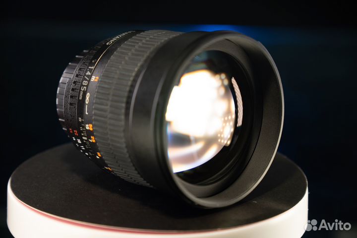 Объектив Samyang 85mm f/1.4 AS IF UMC AE