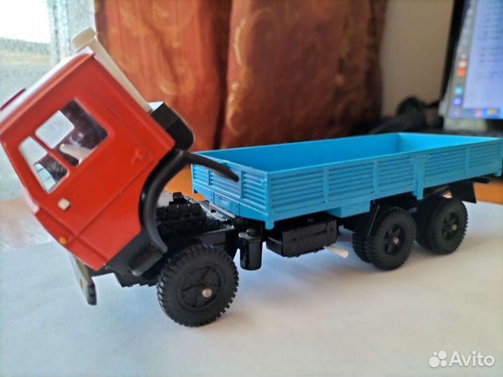 Модель автомобиля камаз-5320, ссср, 1:43