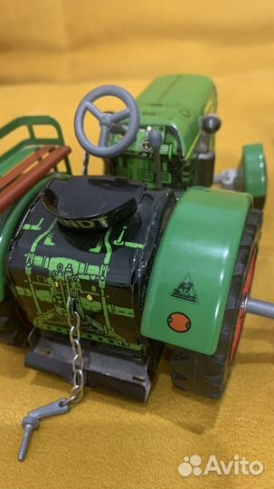 Модель трактора с прицепом Fendt фирмы Kovap