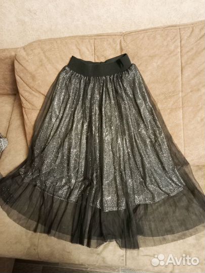 Костюм женский с юбкой нарядный