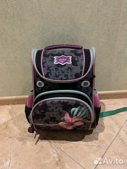 Школьный рюкзак