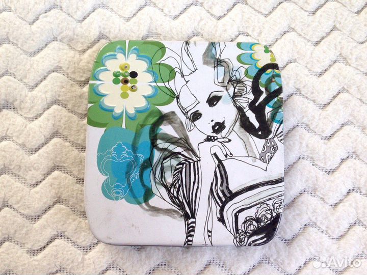 Футляр Органайзер для гигиенических прокладок