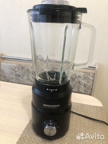 Блендер стационарный Redmond