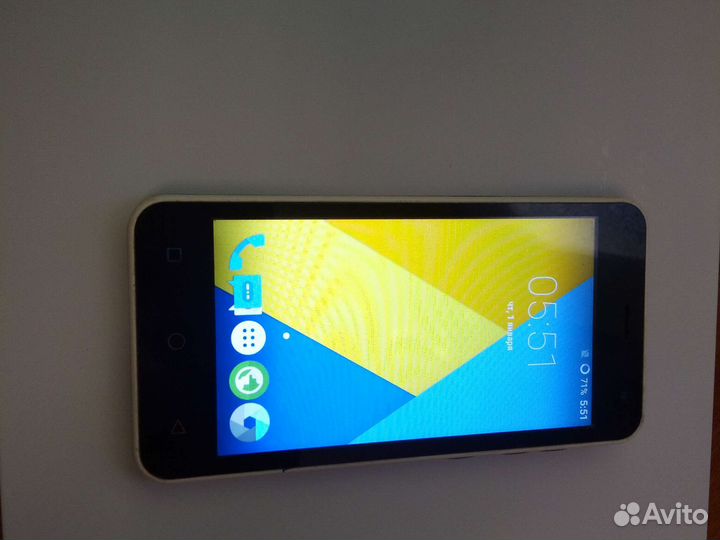 Micromax Q415, 8 ГБ