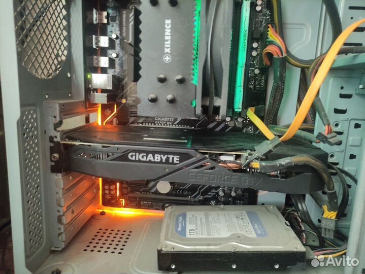 Видеокарта GTX 1650 Gigabyte