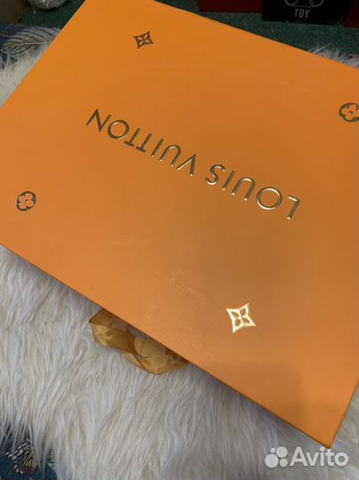 Баскетбольный мяч Louis Vuitton