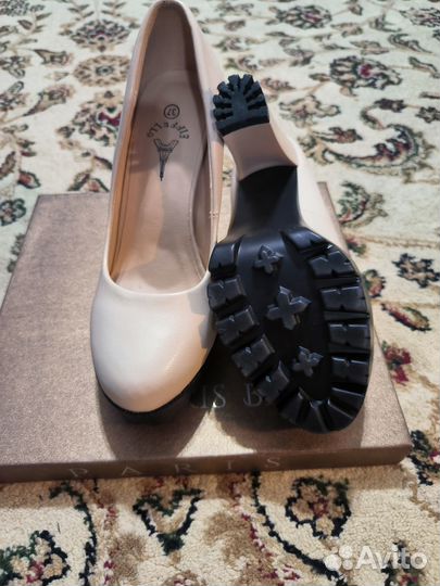 Продам туфли