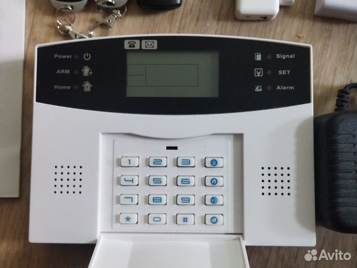 Без проводная GSM система сигнализации