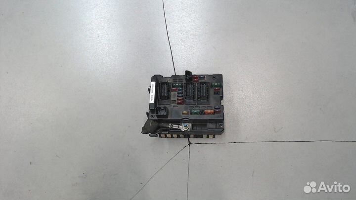 Блок предохранителей Peugeot 206, 2004