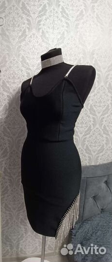 Платье бандажное со стразами