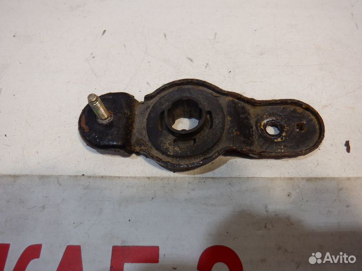 Кронштейн радиатора Kia Spectra 1.6 л S6D