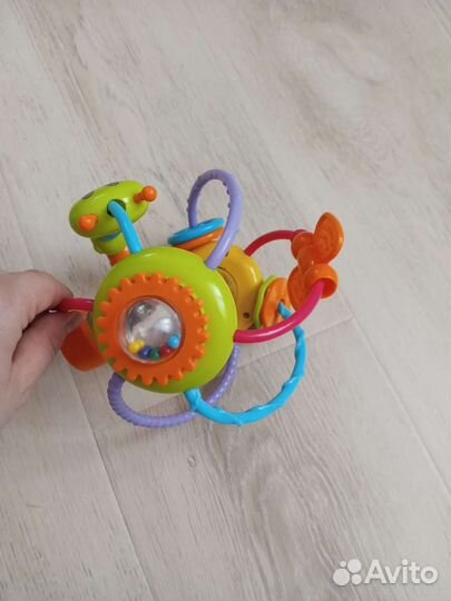 Развивающие игрушки для малышей