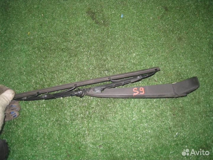 Поводок стеклоочистителя задний Ford Focus 2 (CB4