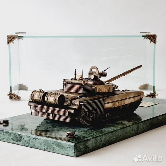 Модель танка Т-72Б3М выполнена в 1:35 масштабе