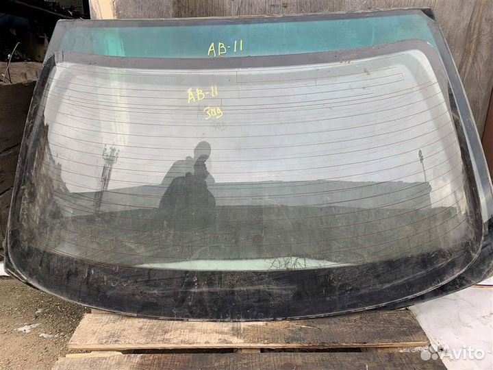 Стекло заднее toyota camry SV30