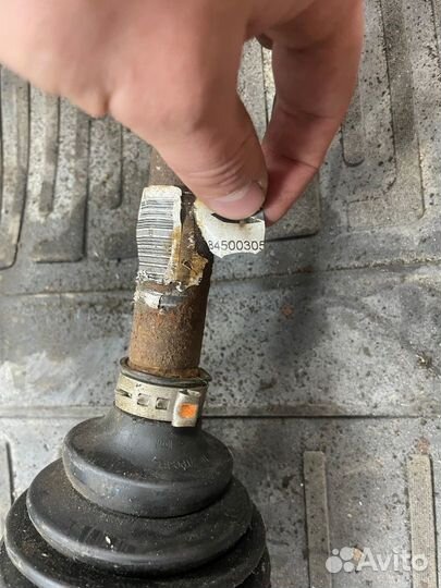 Привод левый LADA Vesta 8450030513