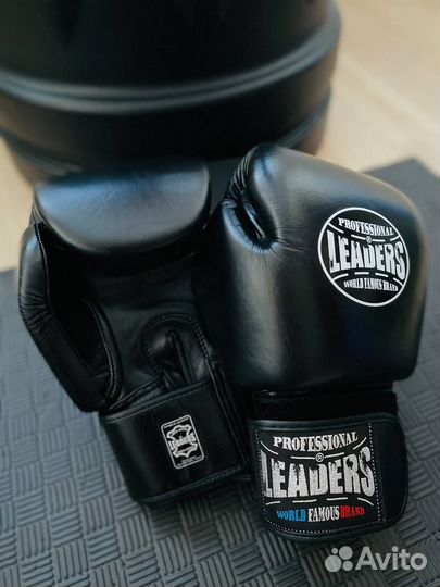 Перчатки для тайского бокса leaders thai series