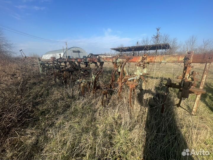 Плуг Минский Завод Шестерен 8 корп. (ПН-8-35У), 2000