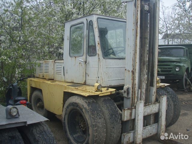 Вилочный погрузчик ЛЬВОВСКИЙ ПОГРУЗЧИК (ЛЕВ) АП-4045, 1984