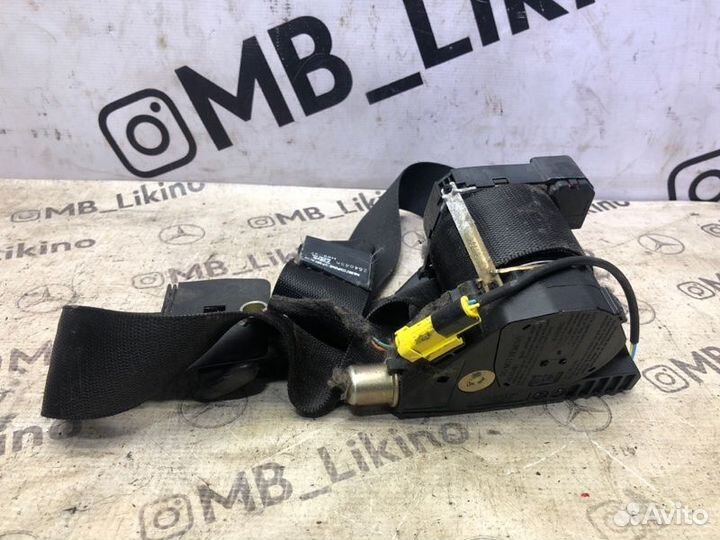 Ремень безопасности передний правый Mercedes Ml
