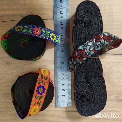 Лента жаккардовая. тесьма орнаментированная