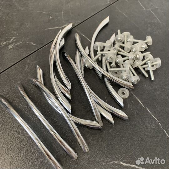 Мебельные ручки 96 мм серебряные 13 штук