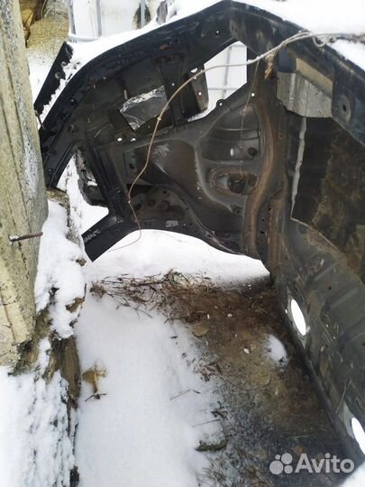 Задняя часть с крыльями Lifan X60