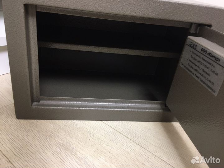 Сейф шкаф металлический Контер пистолетный