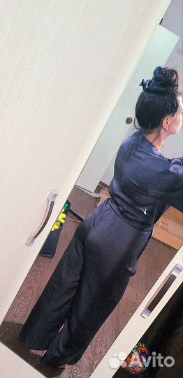 Комбинезон с широкими брюками