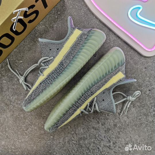 Кроссовки Adidas Yeezy Boost 350 Ash Blue