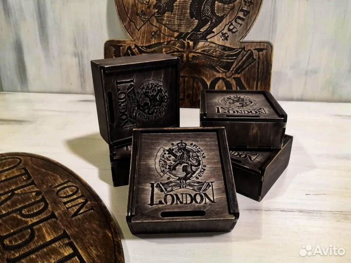 Коробки, ящики, упаковка подарочная из фанеры