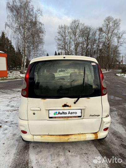 Toyota Funcargo 1.3 AT, 2000, 410 000 км