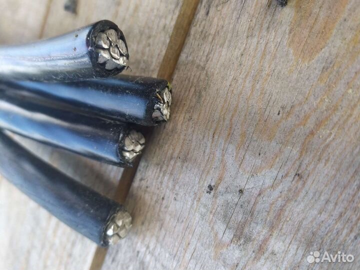 Кабель сип 4-95 остаток 19 м